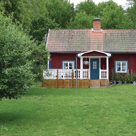 Stunning Home In Tjaellmo With Kitchen Tjällmo Exterior foto
