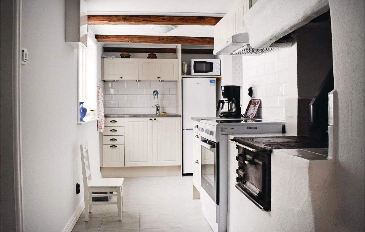 Stunning Home In Tjaellmo With Kitchen Tjällmo Exterior foto